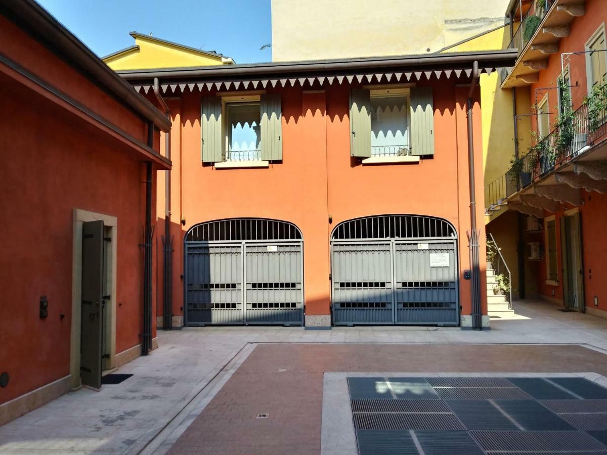 I Gechi Apartment Verona Exterior photo